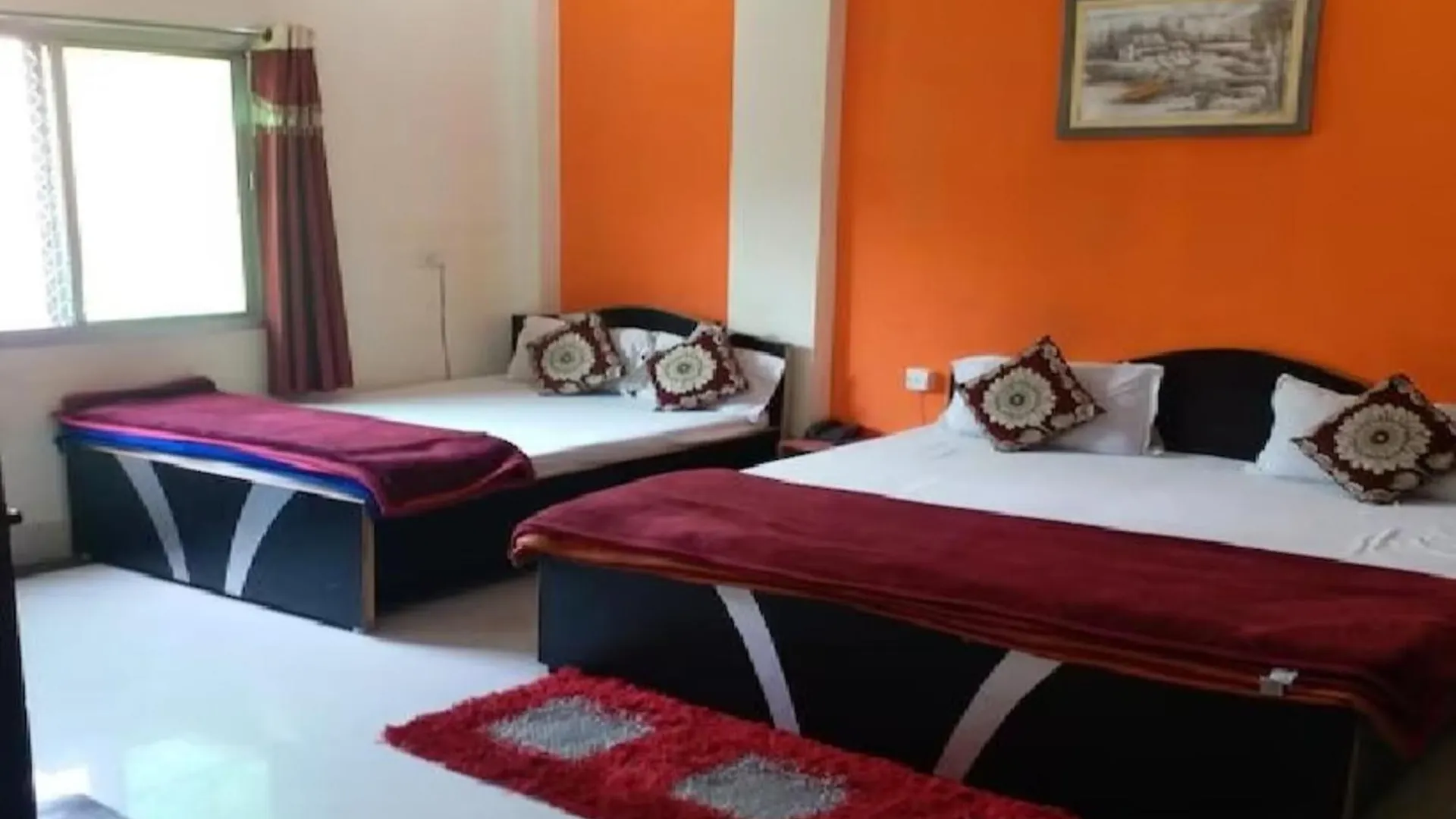 !! Varanasi Hotel New Ashiyana Palace - Near Kasi Vishwanath Temple #Fully Air Conditioning #Free Wi-Fi #Parking #Best Budget Hotel In Varanasi !!